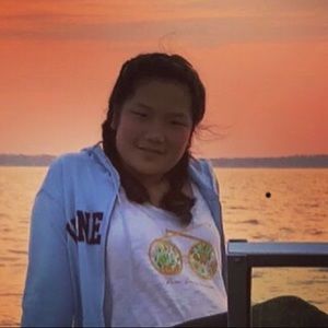 Meet your Posher, Maia